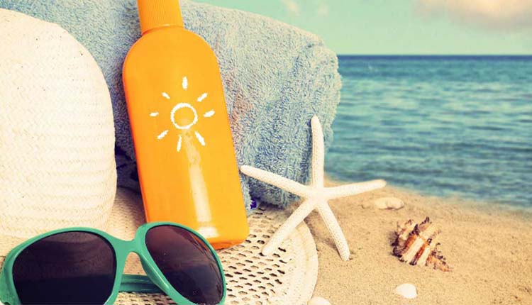 کدام یک از ضدآفتاب رنگی و بی رنگ برای پوست مناسب تر است؟